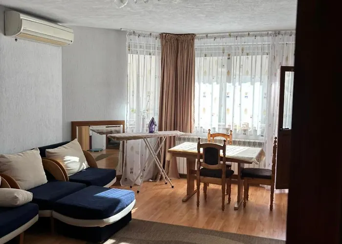 Kiryanov's شقة ساندانسكي